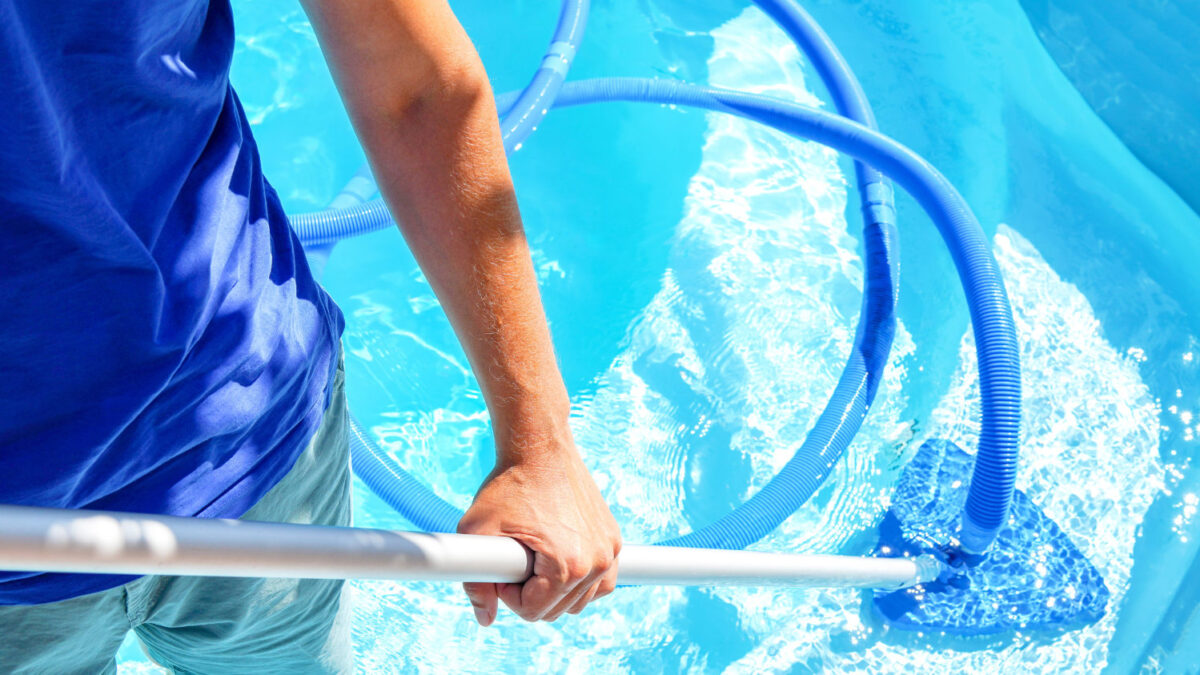 Tips for maintaining your swimming pool